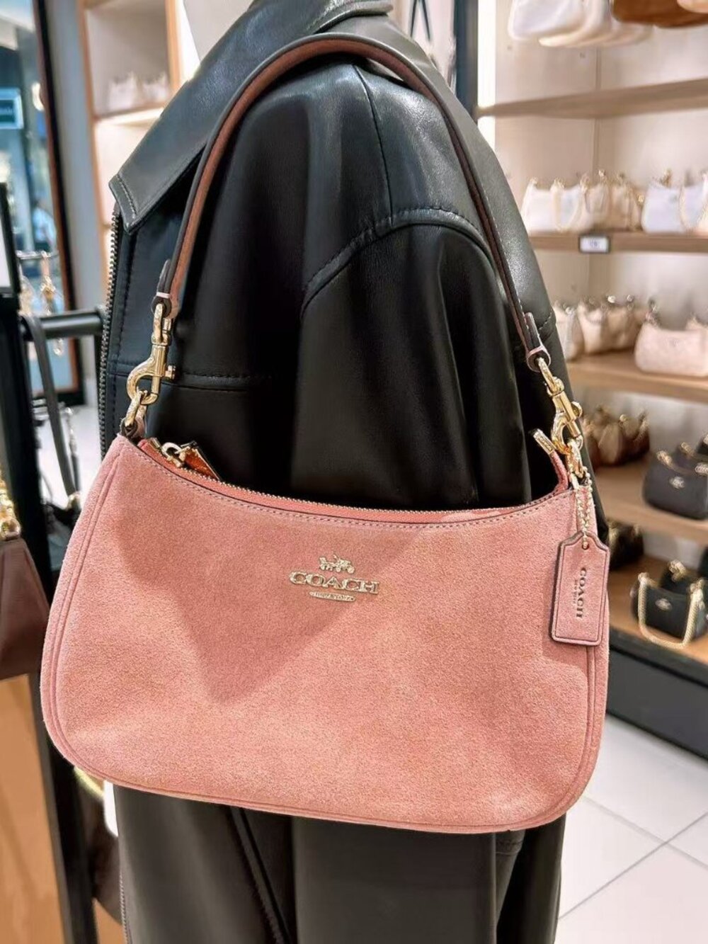 NWT Coach Teri Shoulder Bag CFG06 Blush Pink